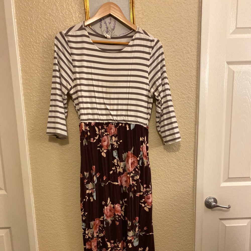 Pink Blush Size M Maternity dress